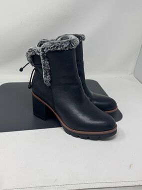 Naturalizer Valene Black Leather boot size 7.5‎ like new